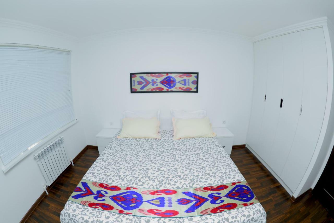 Apartment On Registon Kochasi Szamarkand Kültér fotó
